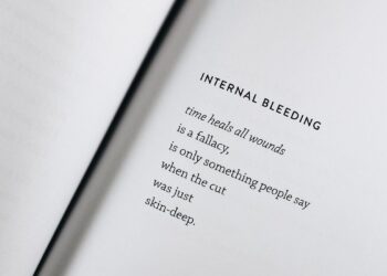 The Slow Extinction of Rhyme and Meter in Modern Poetry and Songwriting